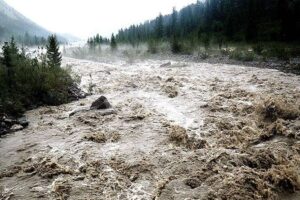 повінь в карпатах