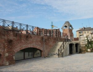 bastion2